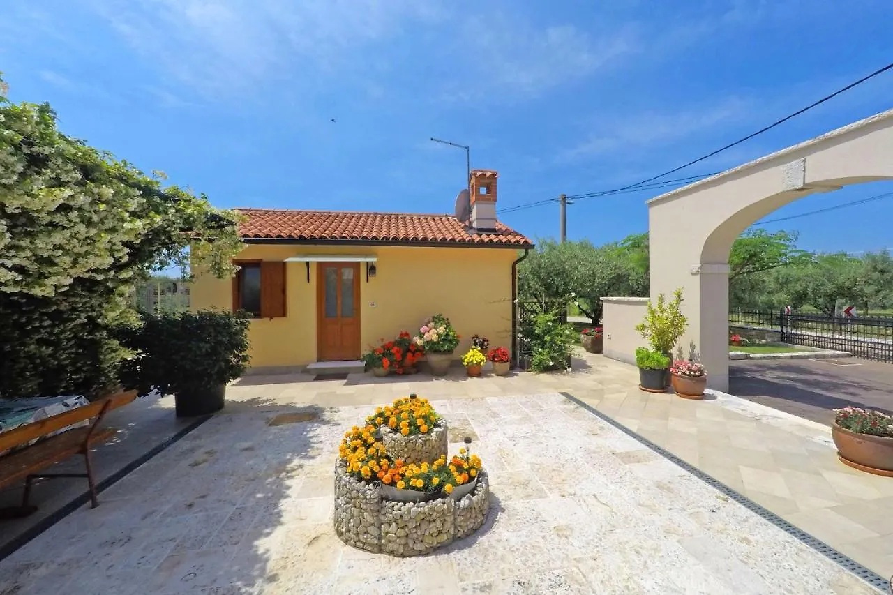 Studio Apartment Volta Crveni Vrh